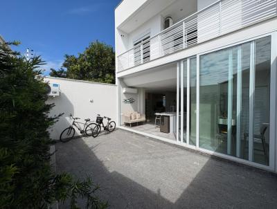 Casa para Venda, em S�o Francisco do Sul, bairro Ubatuba, 4 dormit�rios, 5 banheiros, 4 su�tes, 2 vagas